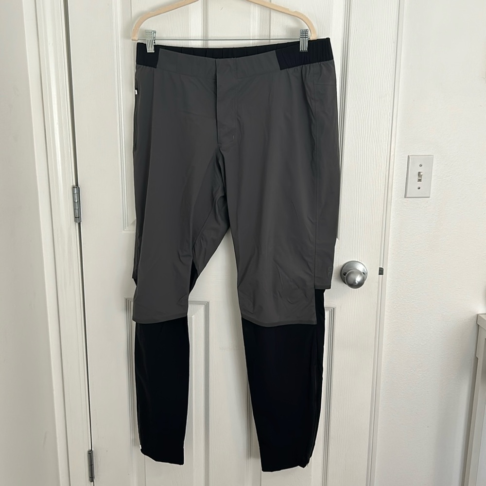 On Running Men’s Waterproof Pants